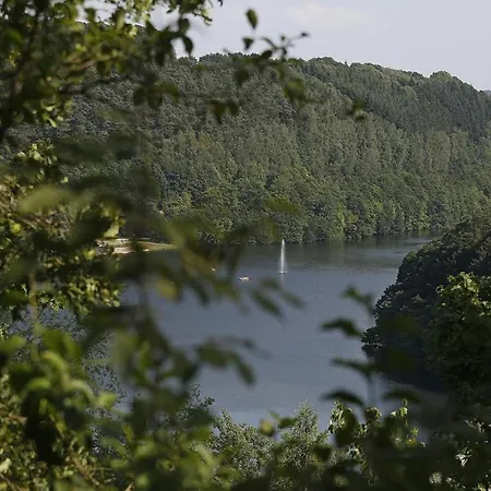 Mit Terrasse Und Garten Suedeifel By Interhome Vakantiehuis Biersdorf