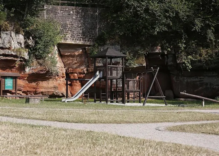 Mit Terrasse Und Garten Suedeifel By Interhome Vakantiehuis Biersdorf